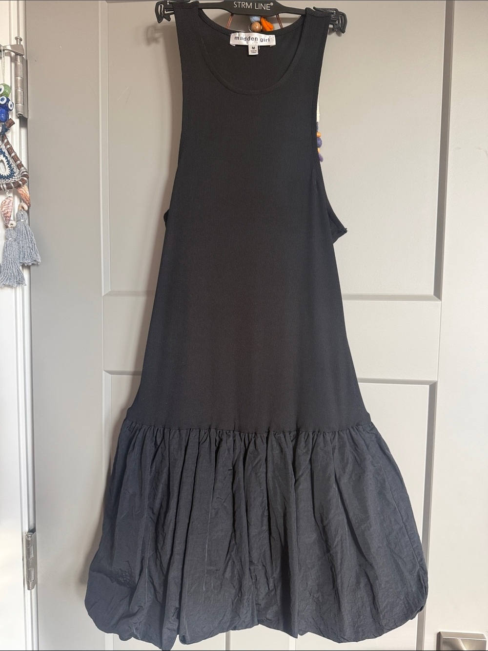 Madden Girl Black Sleeveless Casual Dress with Gathered Bubble Hem